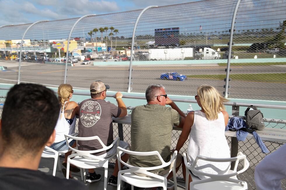 Fans enjoy the view of the Miami-Homestead Speedway from the Container Bar.